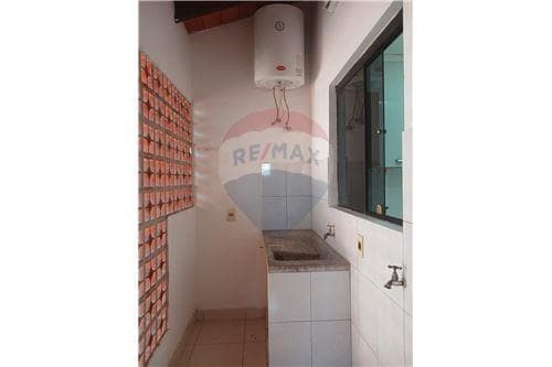 Alquilo departamento en fdo de la mora zona sur