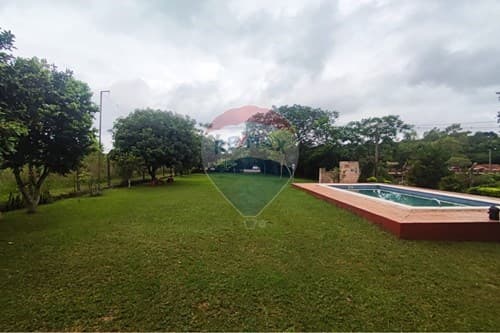 Casa de Verano al lado del arroyo Piribebuy — foto 3