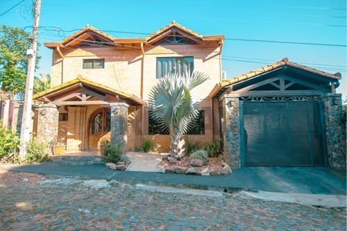 Casa en Venta – Vista Alegre, Ñemby — foto 2