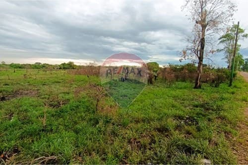 Terreno en limpio sobre doble avda — foto 2