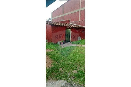 Amplia casa -barrio san luis-San Lorenzo — foto 5