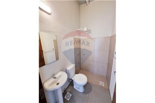 Casa en Villa Florencia - Limpio - Isla Aveiro
