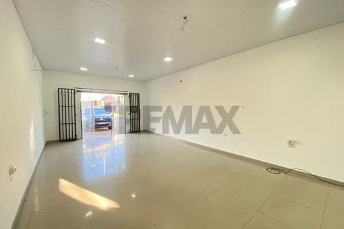 Salón comercial, Villa Elisa alto tránsito, foto 5
