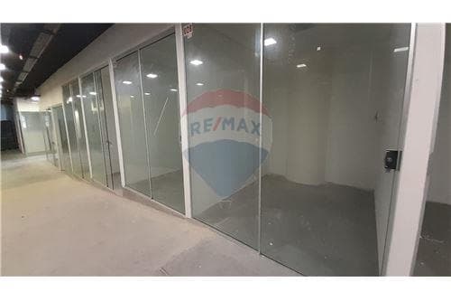 Local comercial m4 — foto 5