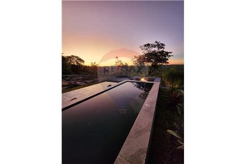 Terreno con piscina en condominio cerrado, foto 2