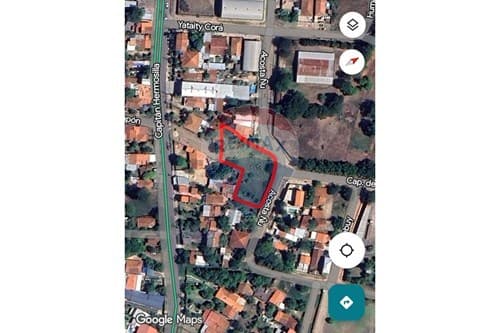 Amplio terreno en MRA