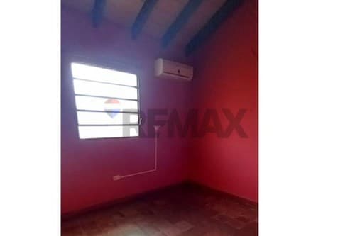 Barrio s. Pedro, casa principal con monoambiente — foto 4