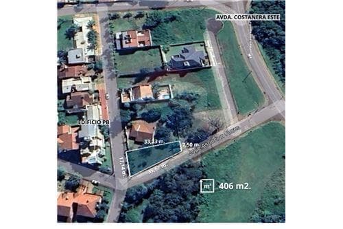 En Venta Terreno a metros de la Costanera Este