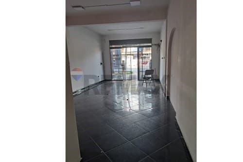 Salon comercial sobre ruta ex acceso sur — foto 2