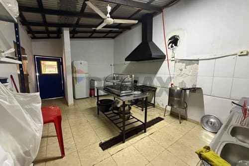 En alquiler 2 locales comerciales en fdm — foto 4