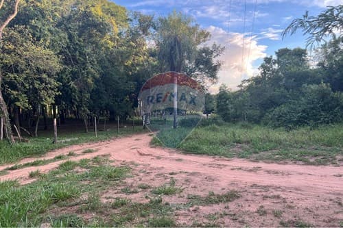 "Encantadora Casa en Lomas de Ytu, Caacupé — foto 3