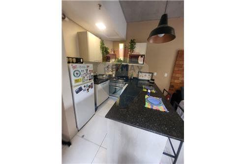 Depto de 1 dormitorio con cochera - Edif Bohemia — foto 3