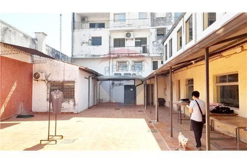 Amplia Propiedad Comercial Zona Hiprodomo — foto 3
