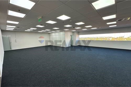 Oficina en alquiler en torre las americas — foto 5