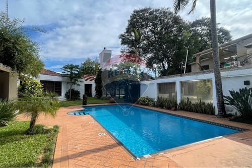 Residencia con 1900m2 de Terreno - Pinedo Shopping — foto 5