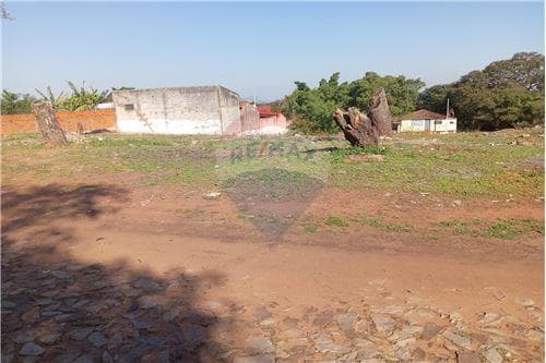 Terreno en lambare barrio san isidro — foto 2