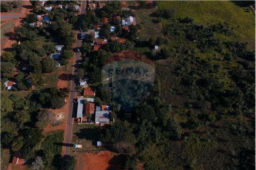 Terreno en estrategica zona en aregua — foto 4