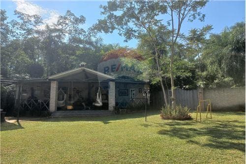 Vendo hermosa amoblada casa en sanber