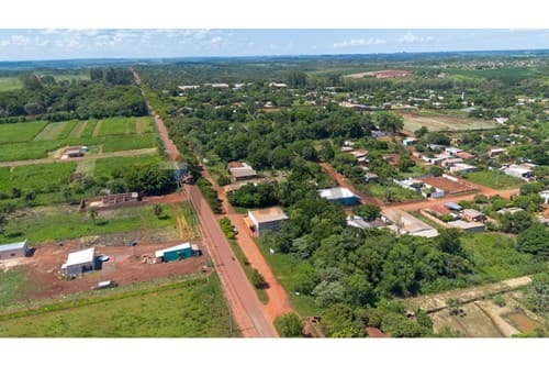 Terreno comercial en venta sobre calle 16 acaray — foto 2