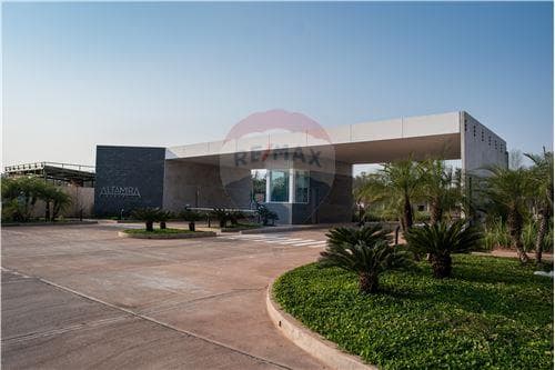 Departamento de 2 habs y balcón: Altamira surubi'i — foto 2