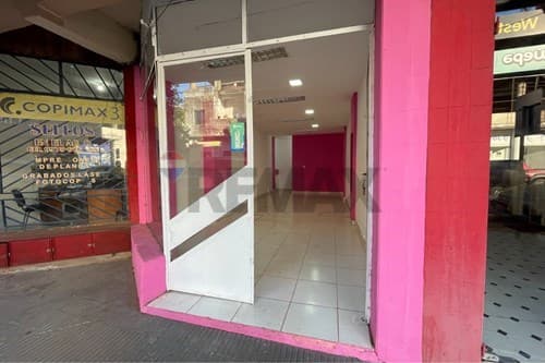 Alquilo salon comercial