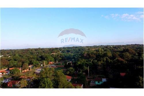 Terreno en venta- Luque (itapuamí) 33180m²