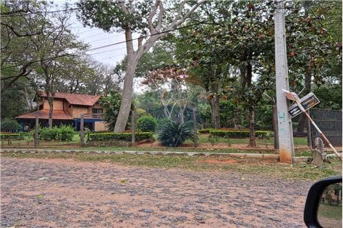 de Gran Terreno en Urbanización Surubi'i — foto 5