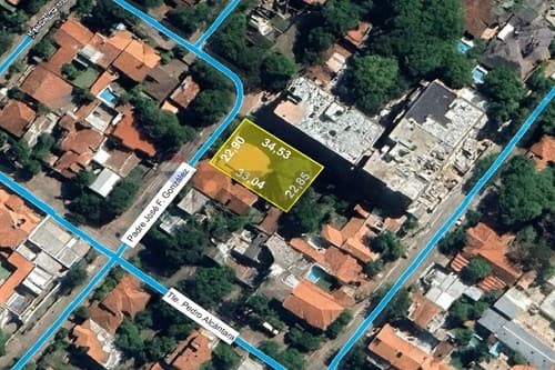 amplio terreno 761 m2 en Santísima Trinidad — foto 1