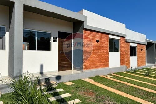 Barrio arasy i en areguá casas listas para mudarte — foto 2