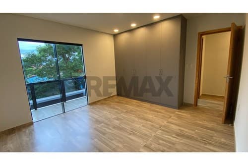 Casa premium en San Lorenzo – barrio Las Mercedes