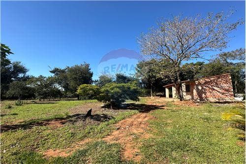 Casa quinta en altura caacupe a 1km ruta piraju ca — foto 3