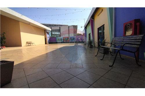 Amplio local comercial en Shopping Multiplaza — foto 4