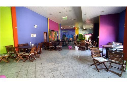 Amplio local comercial en Shopping Multiplaza — foto 3