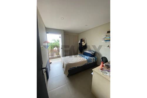 - duplex - laurelty, Luque — foto 1