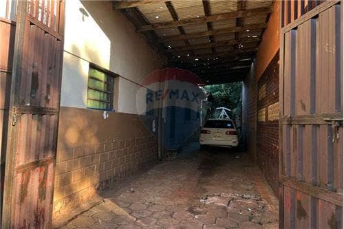 Propiedad en venta en zona centro - Encarnación, foto 4