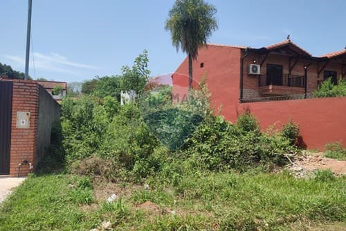 Terreno de 804 m² con doble acceso en San Lorenzo