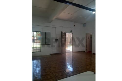 Casa para Oficina o Vivienda — foto principal