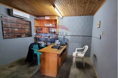 Enorme local comercial en venta en Filadelfia — foto 5