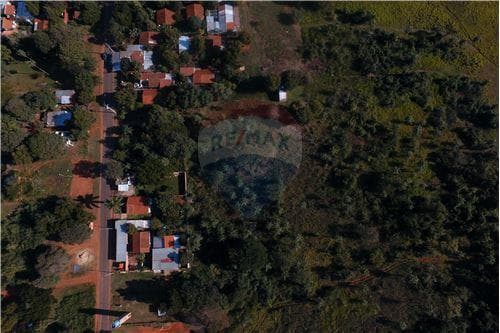Terreno en estrategica zona en aregua — foto 2