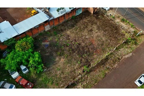 Terreno en esquina en barrio san roque de cde