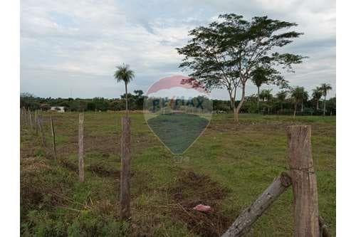 Vendo terreno en itaugua !!!