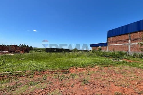 ¡Terreno Ideal en Barrio Maizales, Santa Rita!