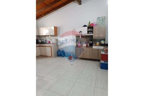Hermoso chalet en venta en Isla Bogado — foto 5