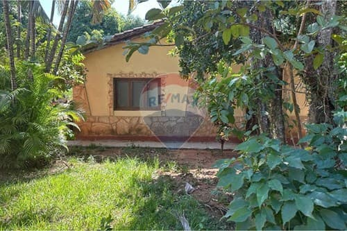 Terreno con Casa a Refaccionar en Caraguatay