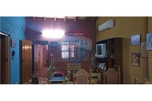 Vivienda c/ 2 salones comerciales — foto 3