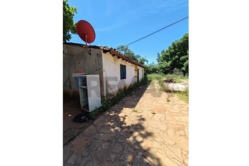 En venta amplia propiedad zona centrica de Luque! — foto 3