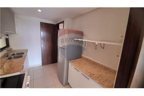 Amplio dpto en venta - Las Mercedes - Asunción, foto 4