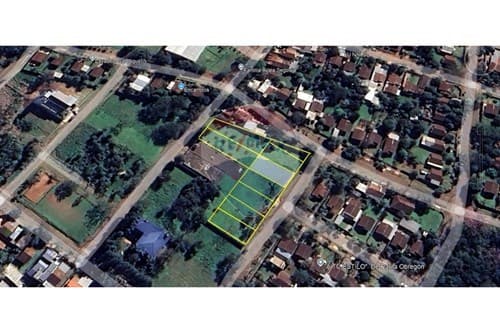 Venta de lote a 350m de la playa san isidro