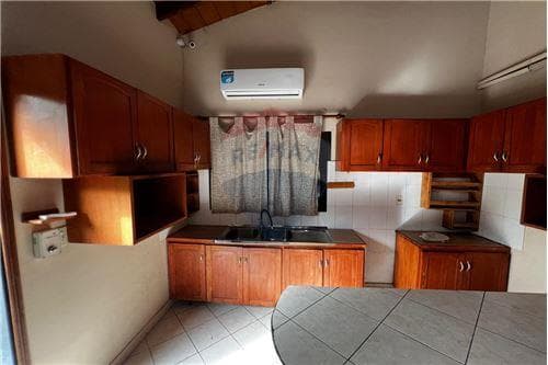 Residencia en lambare — foto 5
