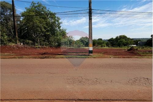 Amplio terreno en esquina frente a la ruta 14 — foto 3